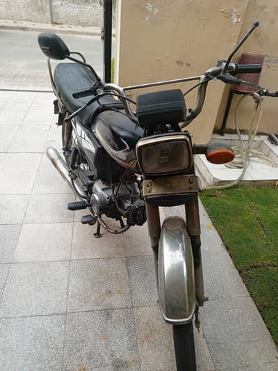 Honda CD 70 2011 model Urgent Sale