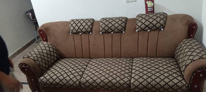 sofa set for sale neet and clean