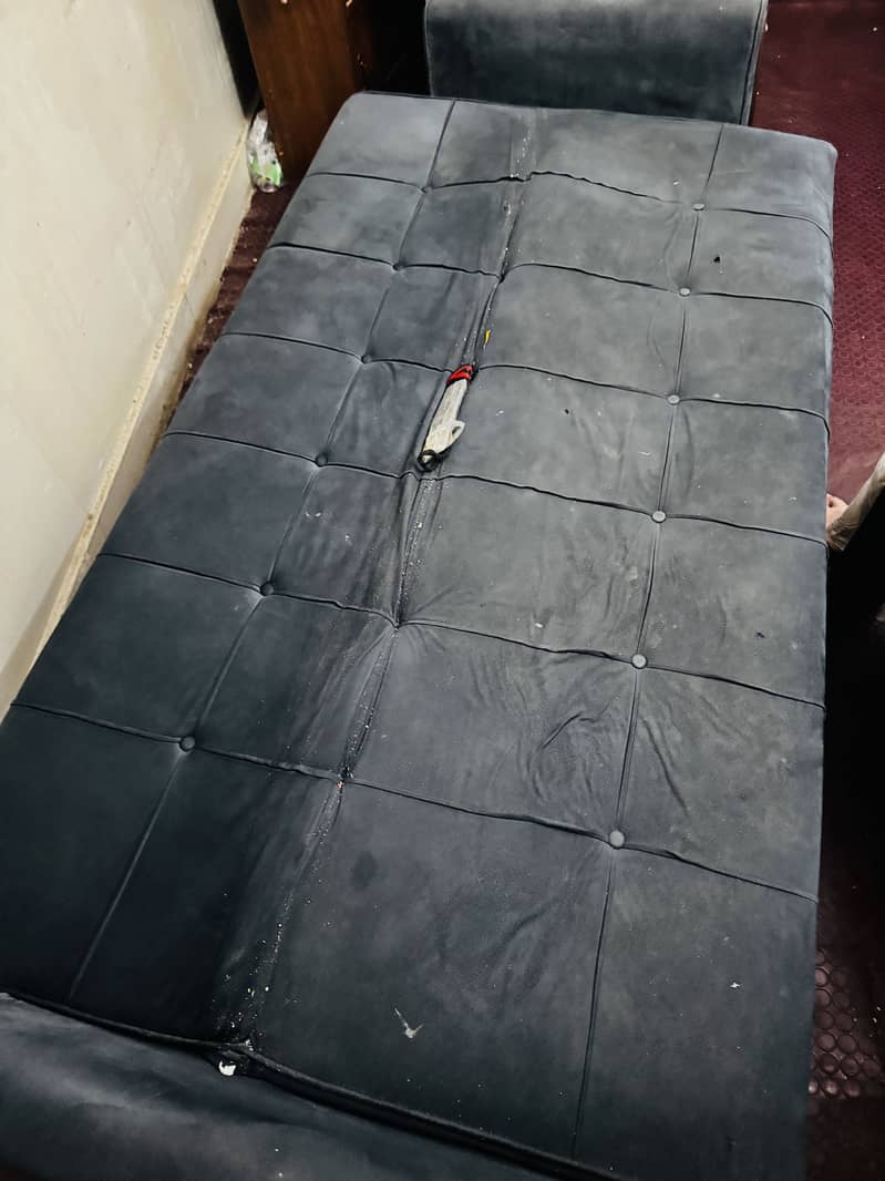 Folding sofa bed 1