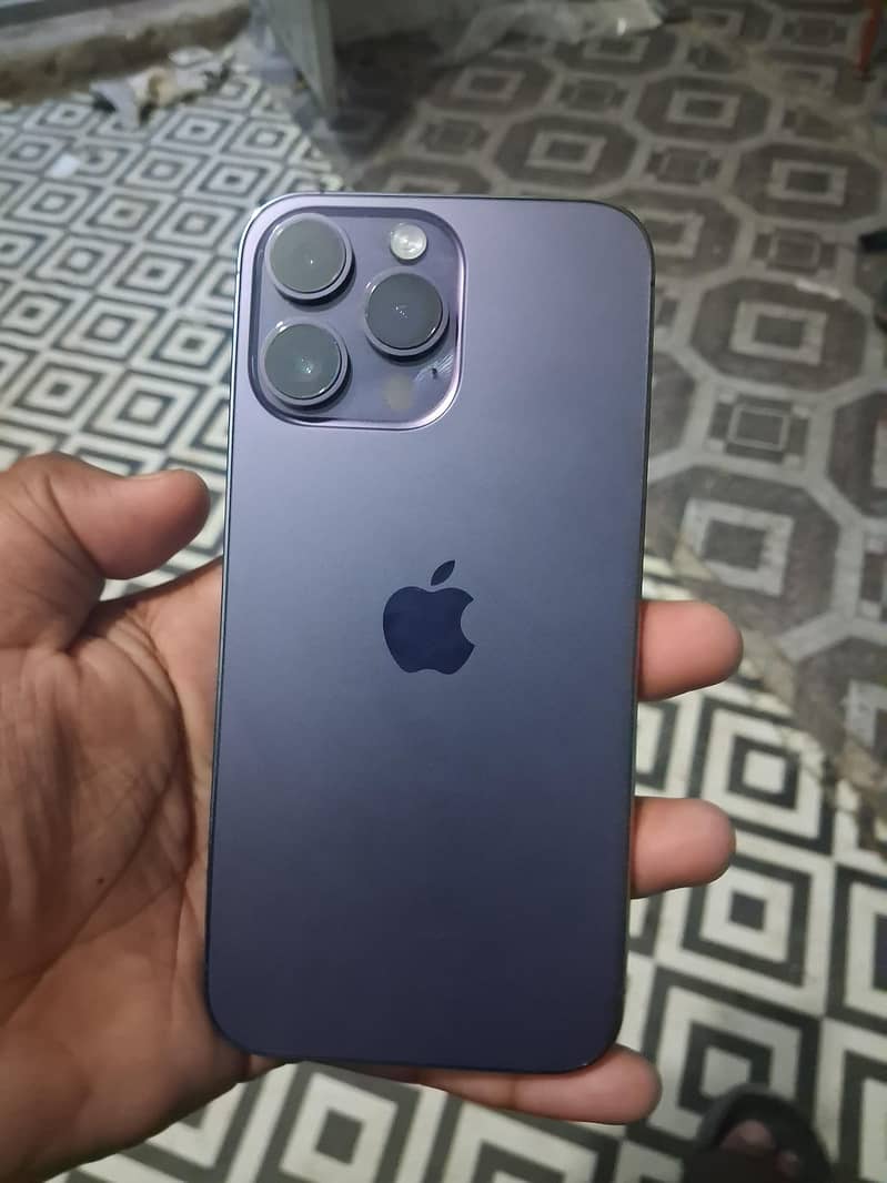 Apple iPhone 14 Pro Max 0