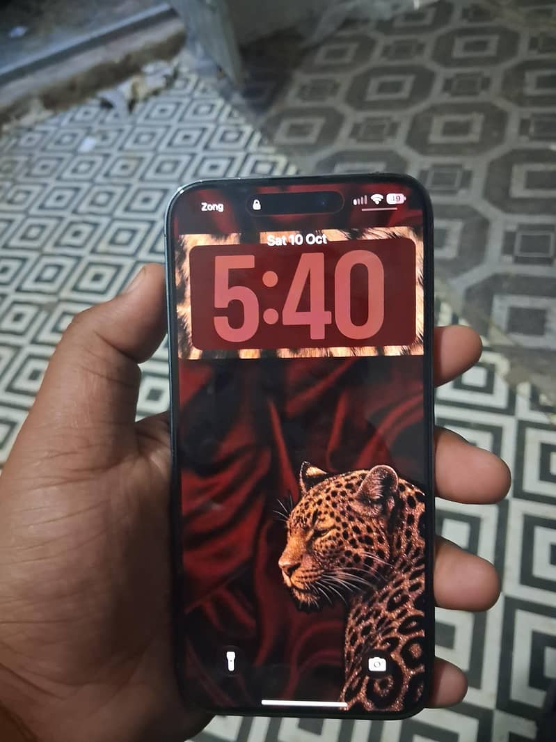 Apple iPhone 14 Pro Max 3