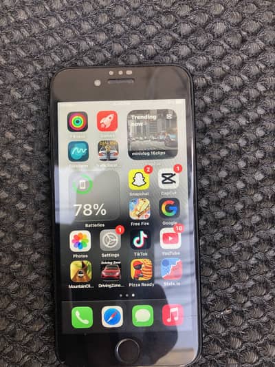 Apple iPhone SE