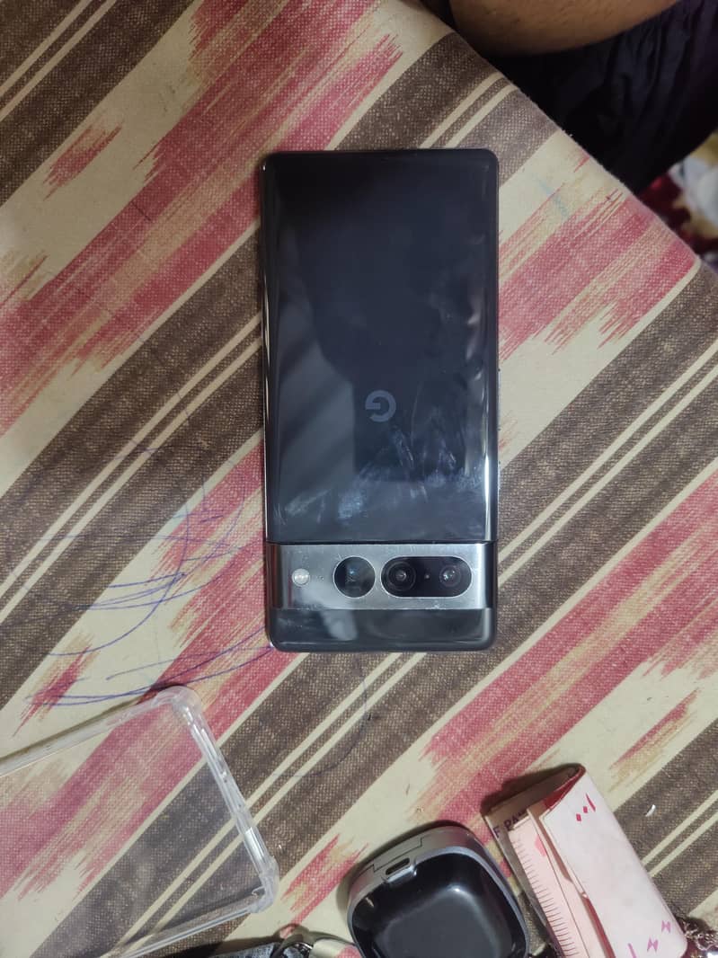 Google Pixel 7 Pro 6