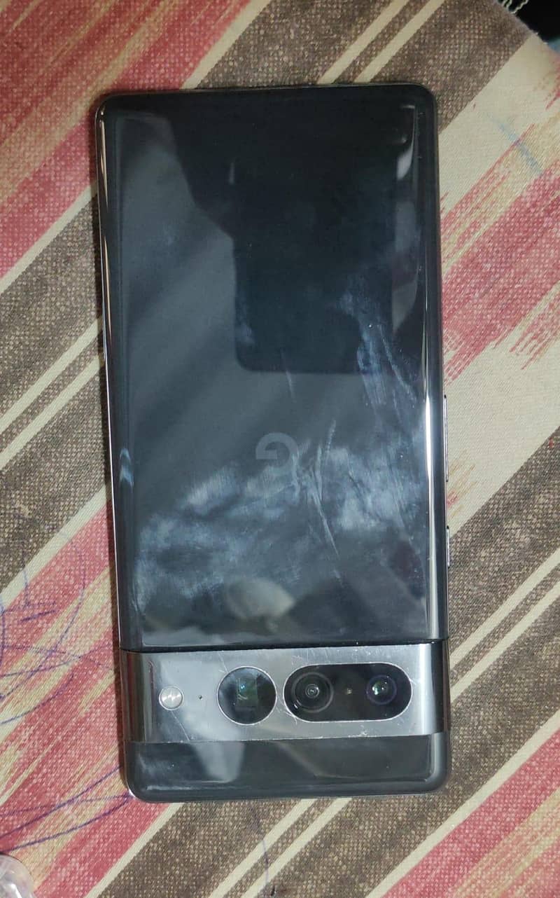 Google Pixel 7 Pro 10