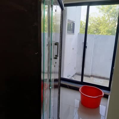kitchen Showcase and Wodrobe large size for sale