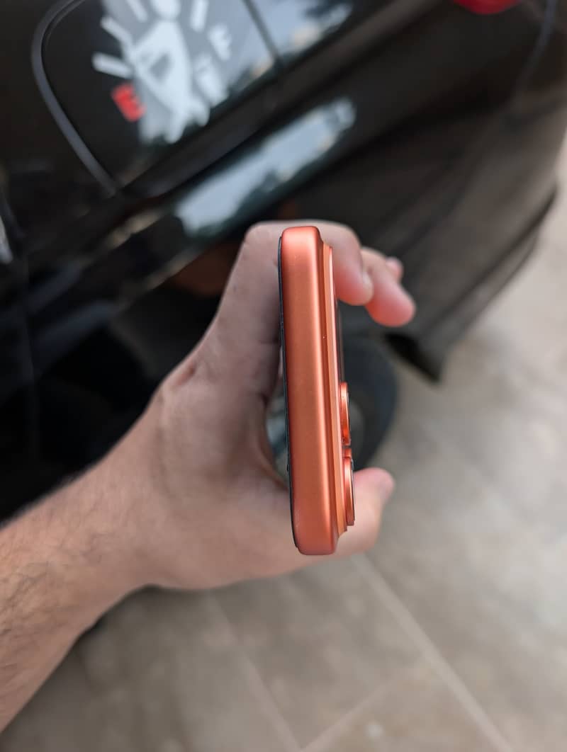 Apple iPhone 17 Pro Max 5