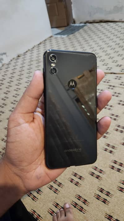 Motorola One