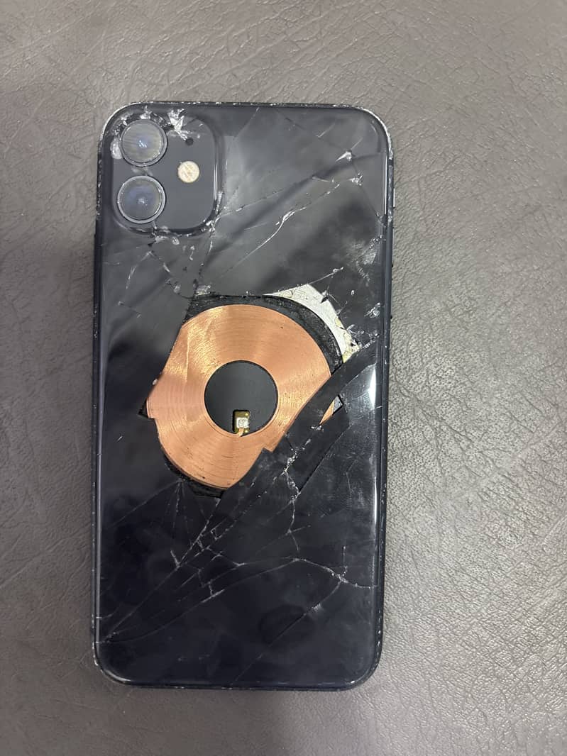 Apple iPhone 11 0