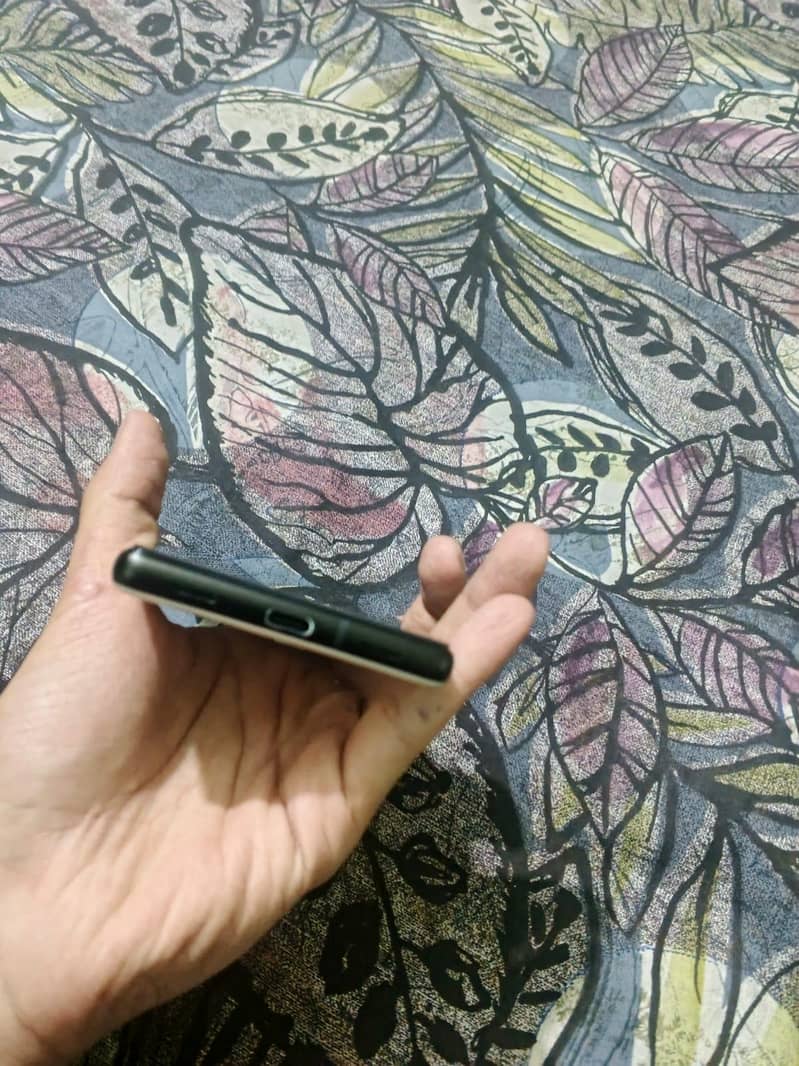 Google Pixel 6a 3
