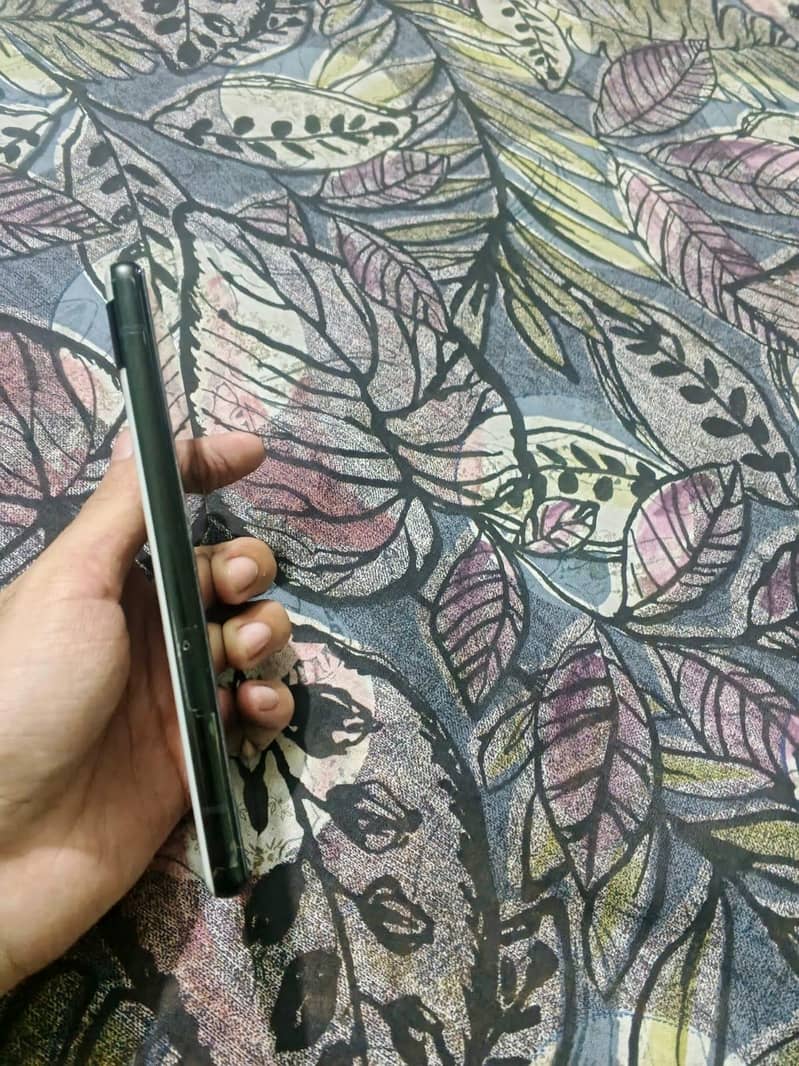 Google Pixel 6a 5