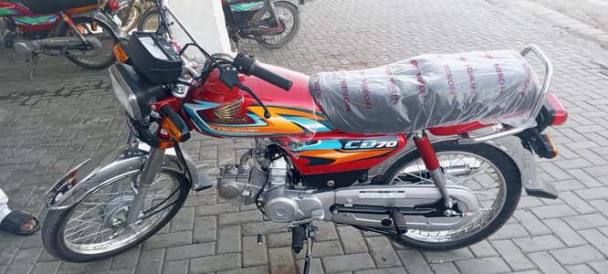 Honda CD70 New Model