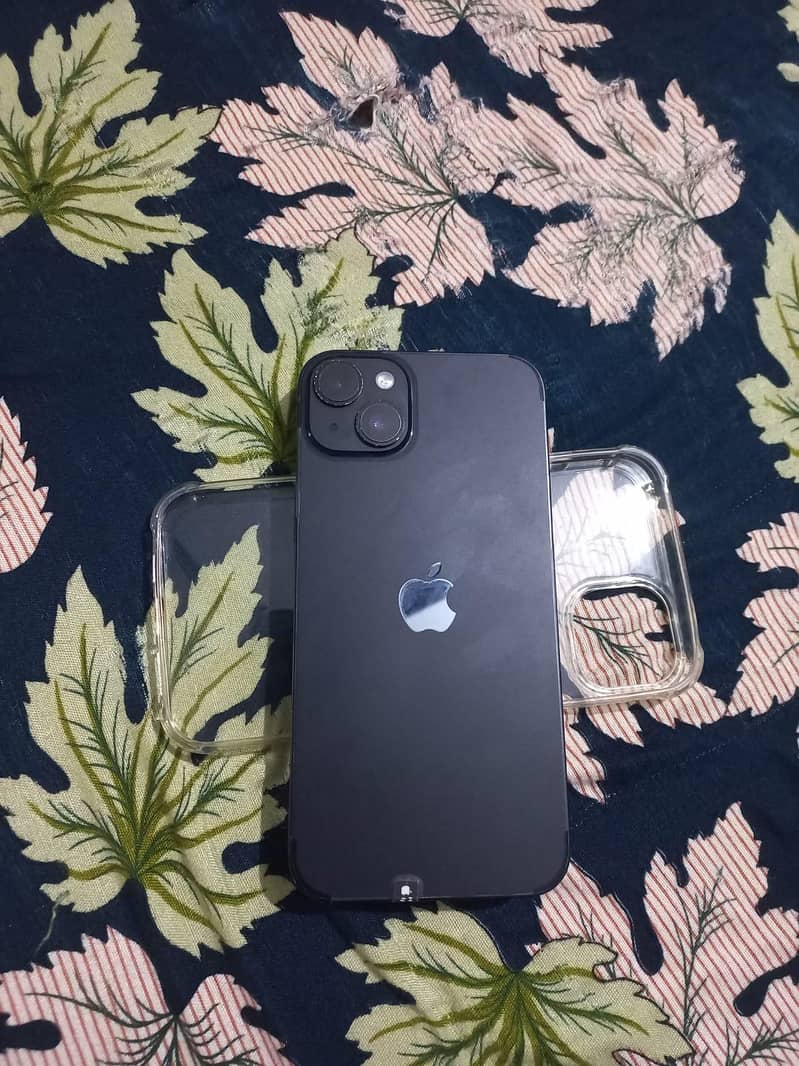 iPhone 14 plus 3