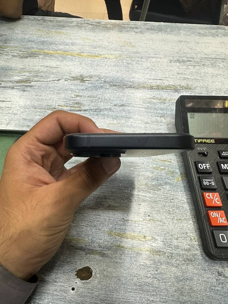 Apple iPhone 15 0