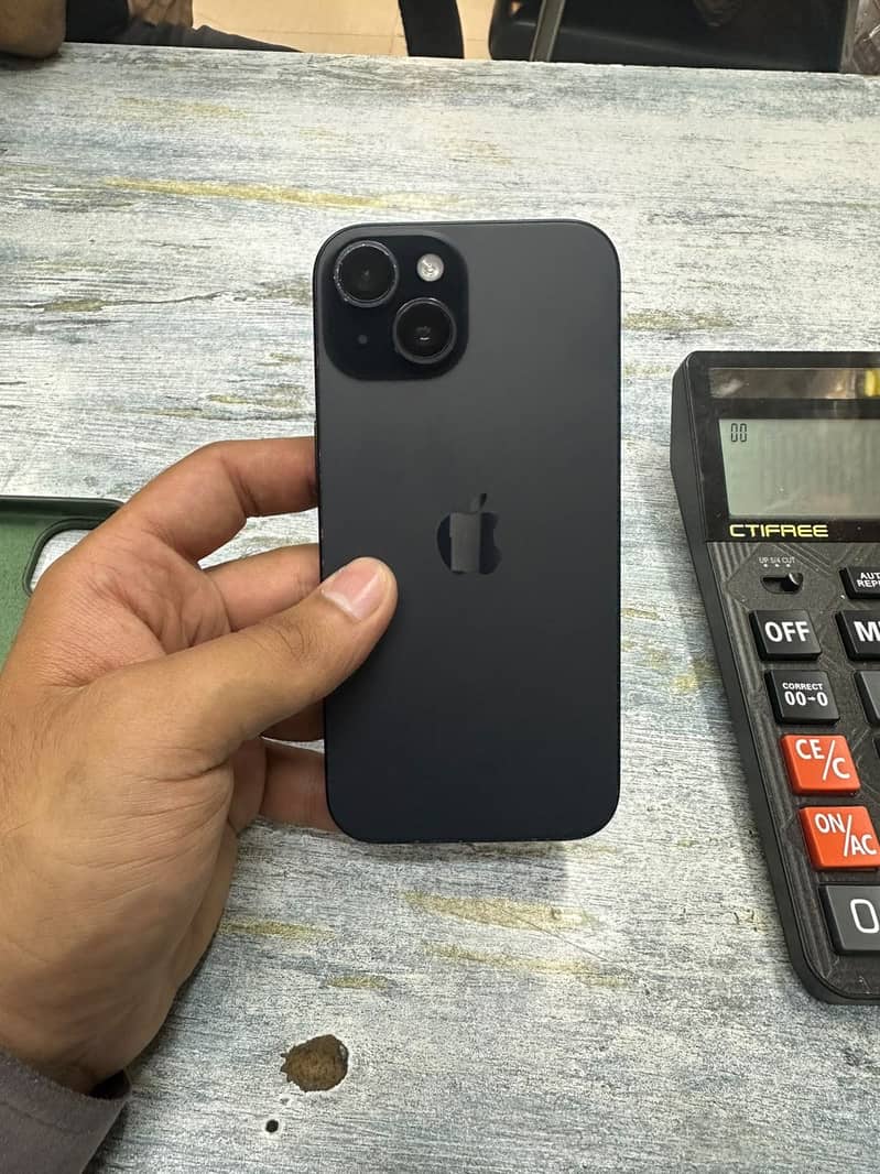 Apple iPhone 15 1