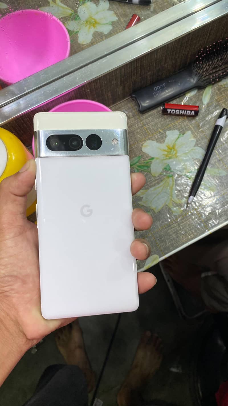 Google Pixel 7 Pro 0