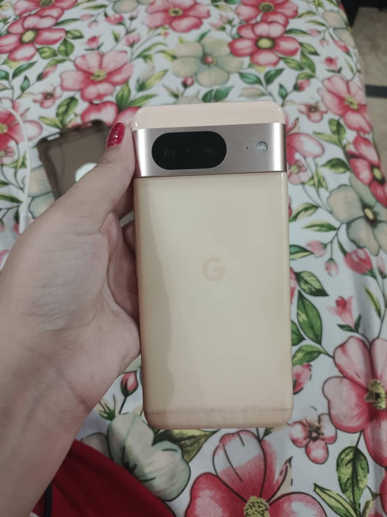 Google Pixel 8 5