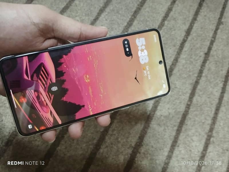 Google Pixel 8 Pro 2