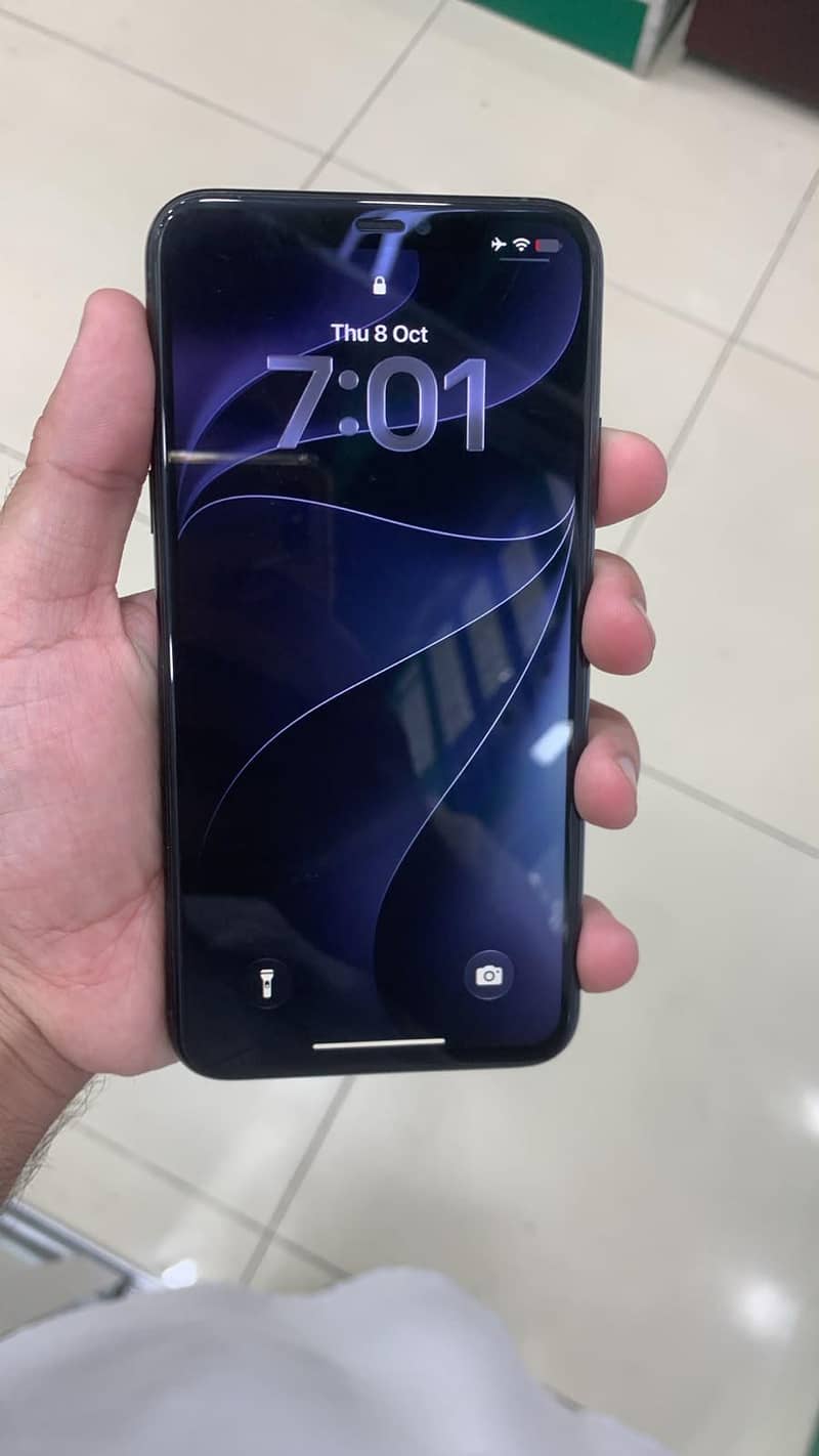 Apple iPhone 11 Pro Max 0