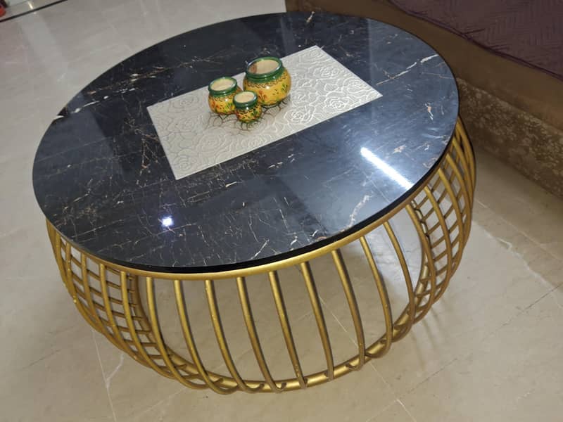 center Table 0