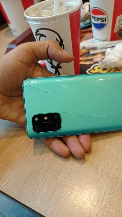One Plus 8T 12+12/256 gaming phone 90 fps