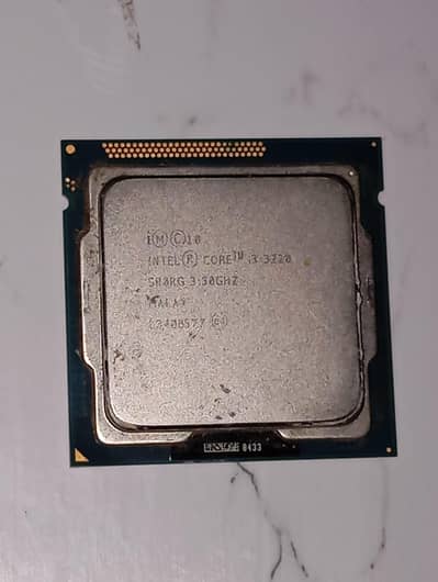 Intel Core i3 3220 for sale 3.30 GHZ clock speed