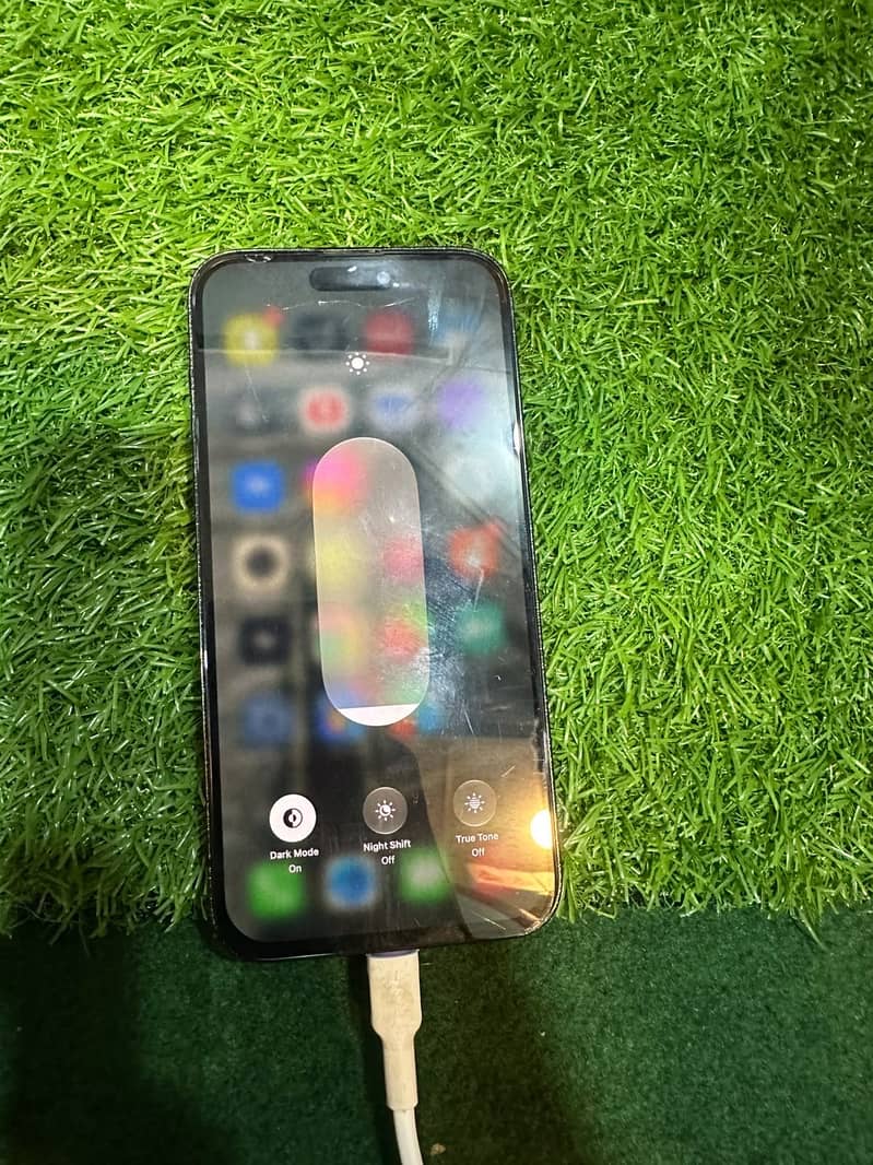 Apple iPhone 14 Pro Max 2