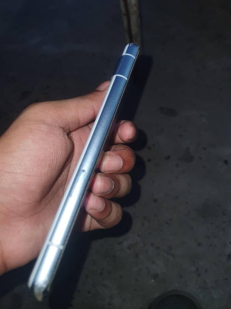 Google Pixel 7a 4