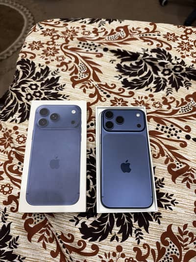 Iphone 17 pro Max Blue