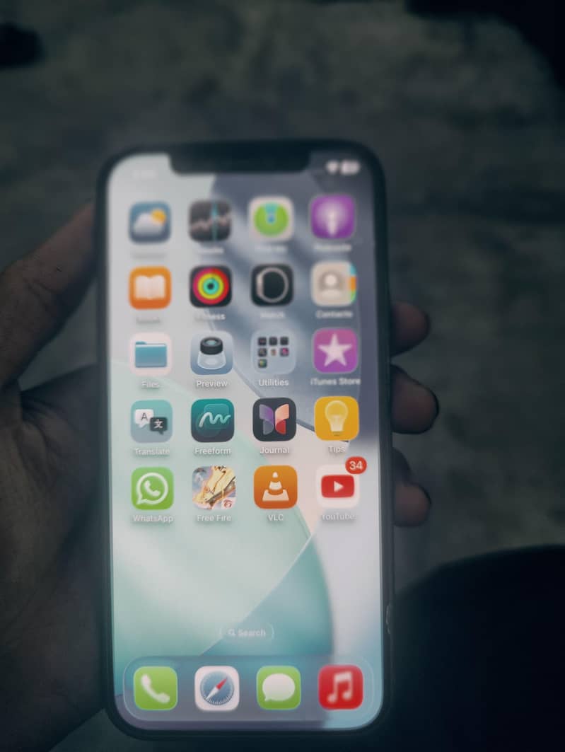 Apple iPhone 12 3