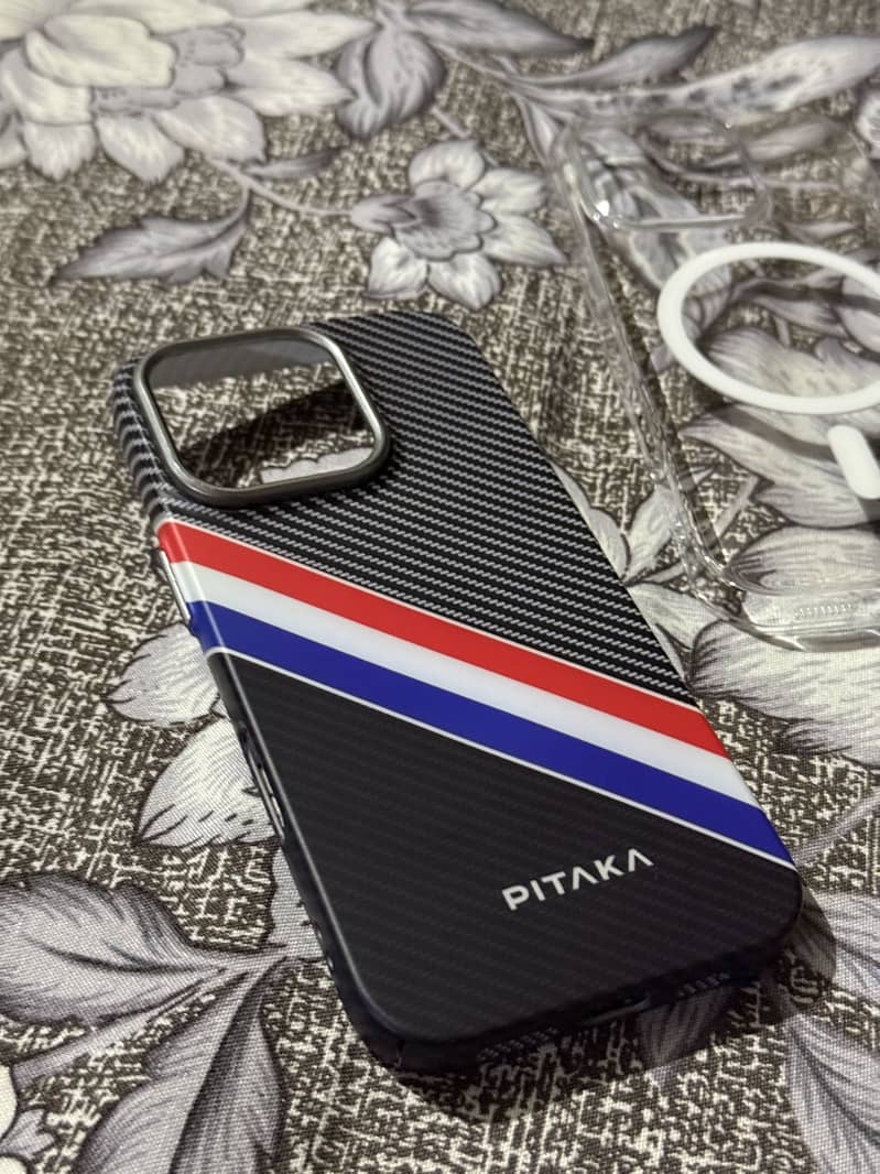 IPHONE 16 PRO & 16 CASE 0