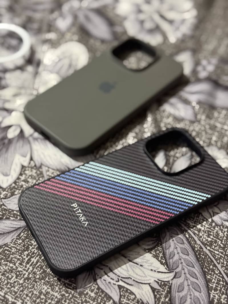 IPHONE 16 PRO & 16 CASE 1
