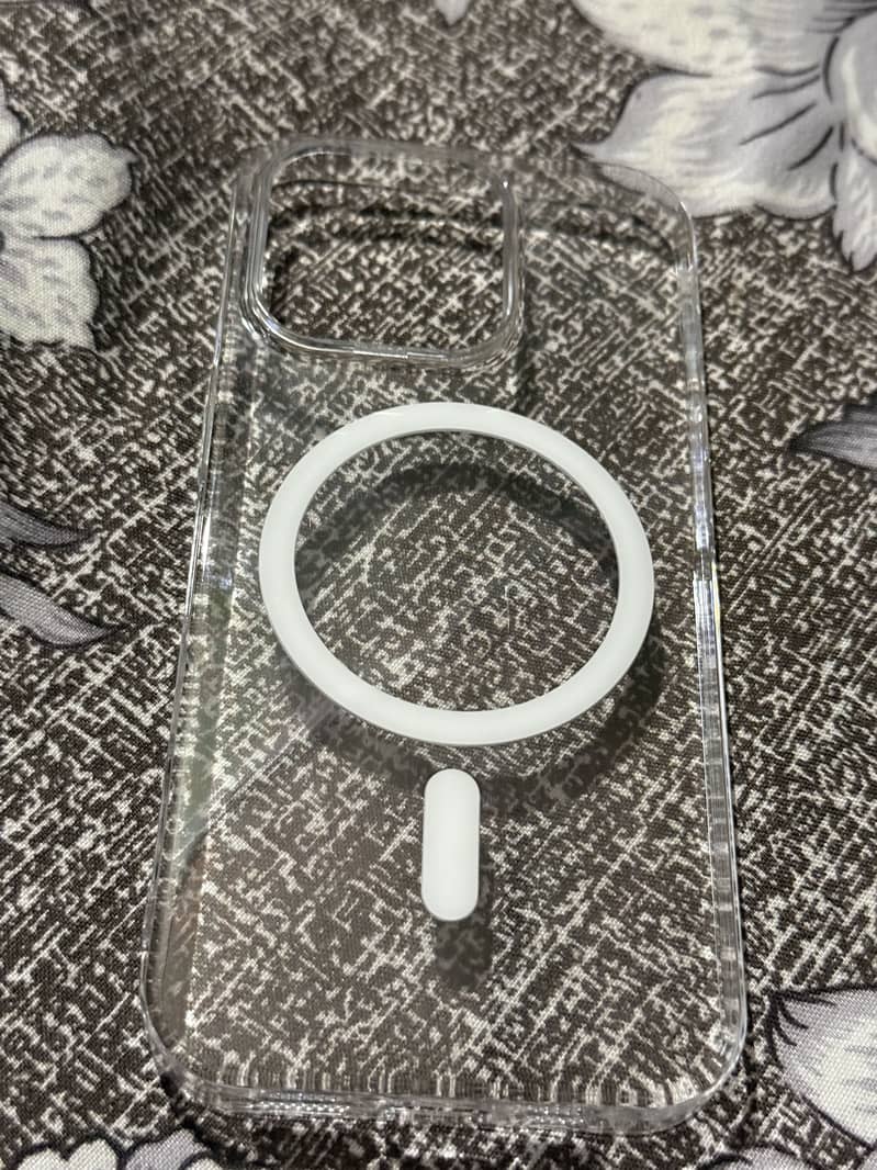 IPHONE 16 PRO & 16 CASE 3