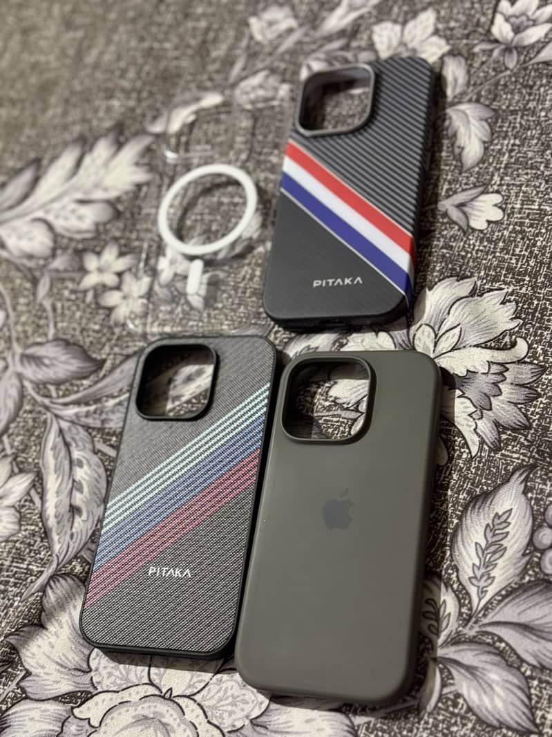 IPHONE 16 PRO & 16 CASE 5