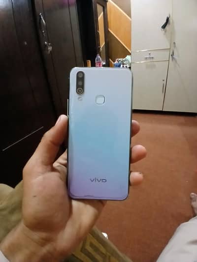 Vivo Y17 all ok with box 8-256gb