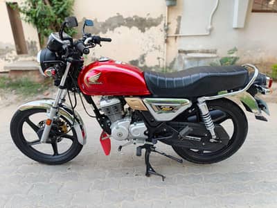Honda CG 150 2025