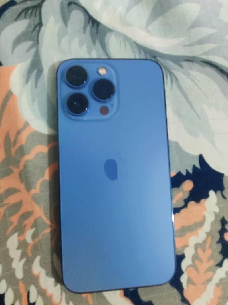 Apple iPhone 13 Pro 3