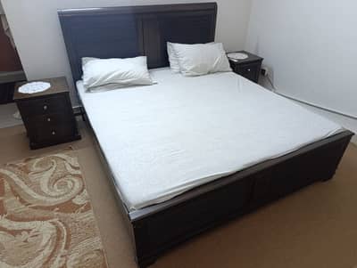 Single bed side tables wooden bed set  solid bed set complete