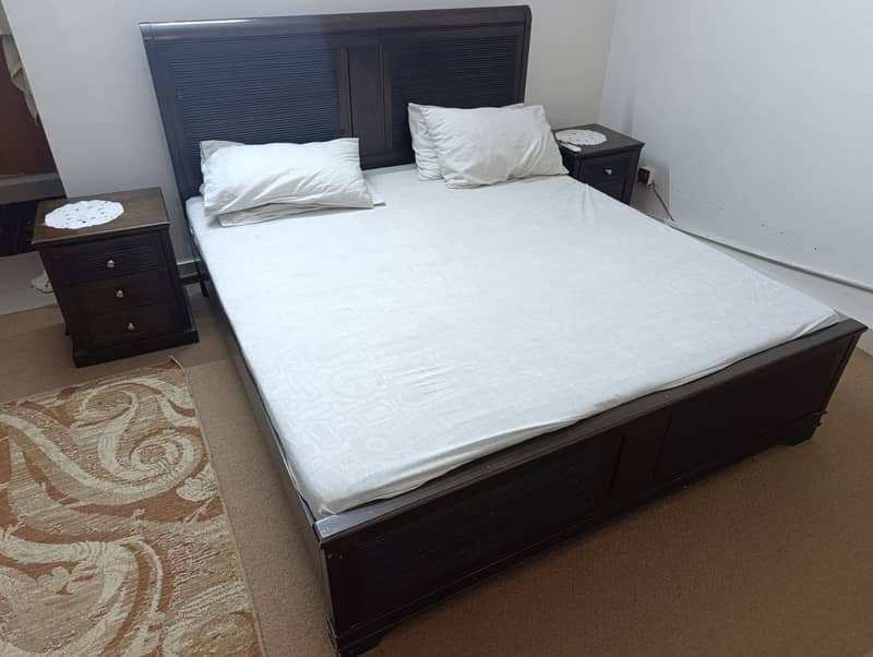 Single bed side tables wooden bed set  solid bed set complete 0