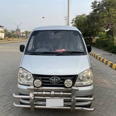 FAW XPV Dual Ac 2014
