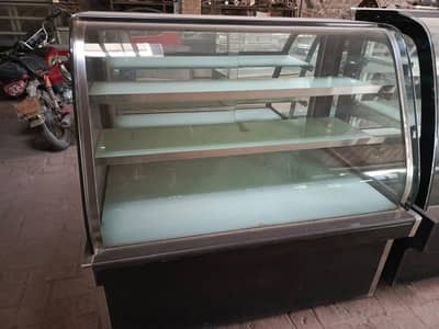 Bakery Display Counter for Sale | Glass Showcase | Commercial Counter