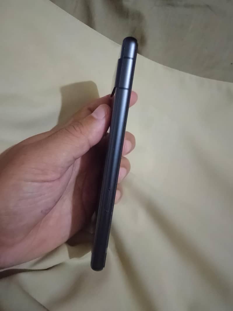 Google Pixel 7a 2