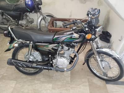 Honda CG 125 2023 Model – Excellent Condition