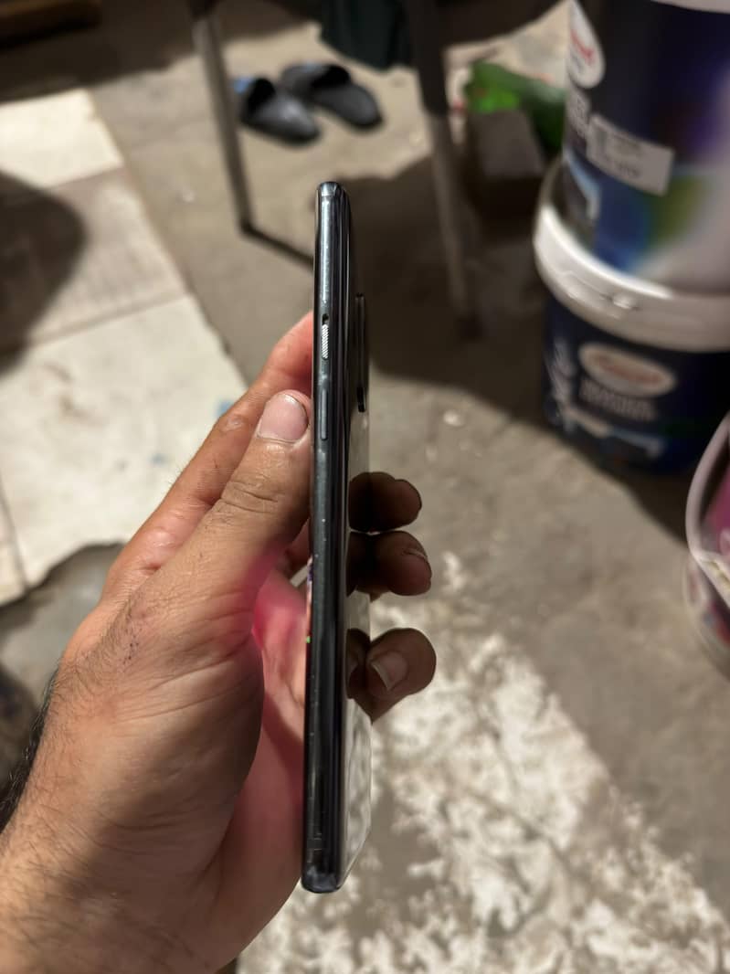 One Plus 7 Pro 4