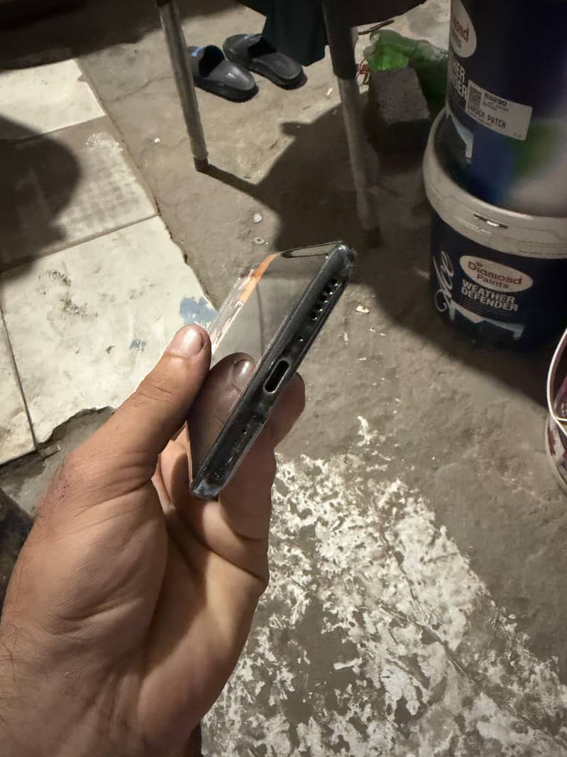 One Plus 7 Pro 5