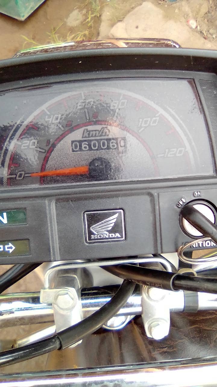 03157690860 4