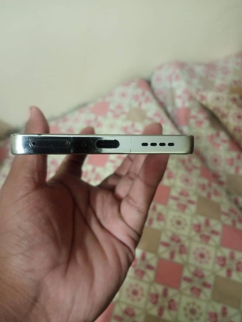 Infinix Note 40 2