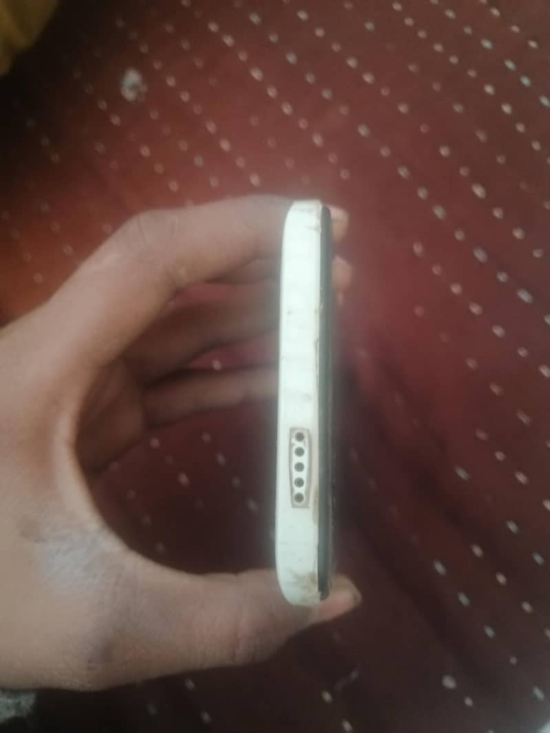 Realme A1 1