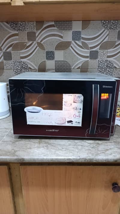 Dawlance Micorwave Oven for sale in good condition