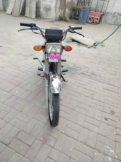honda 125 black 2025 sticker and modified