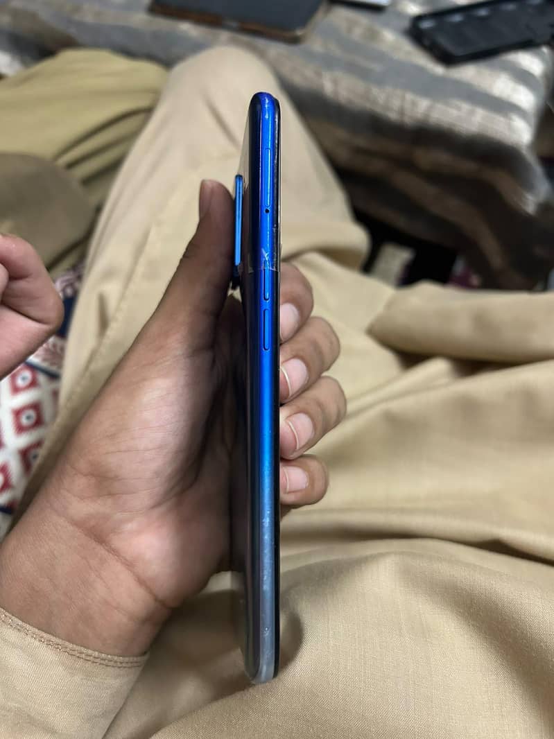 OPPO A54 3